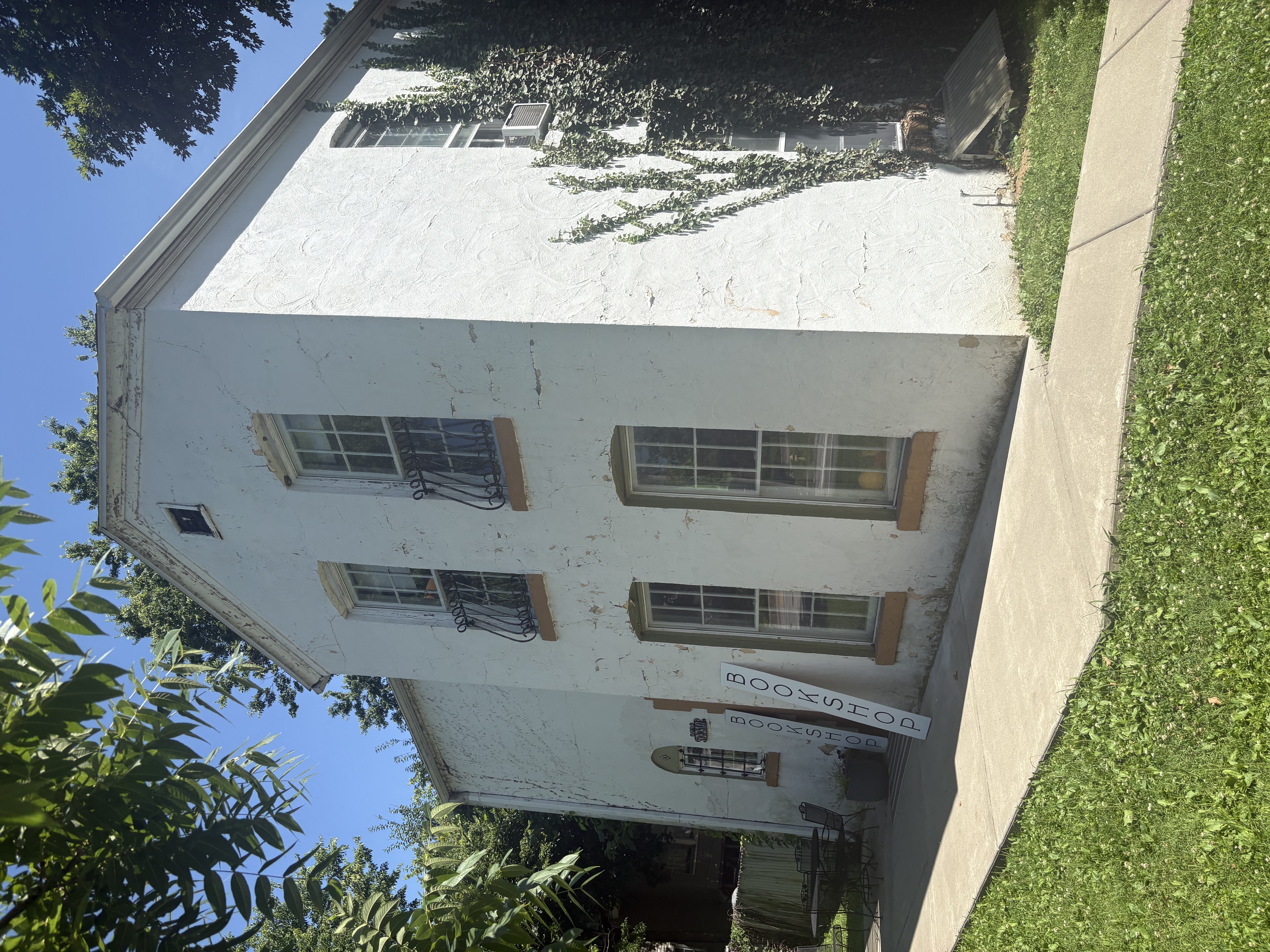 Neighborhood photo